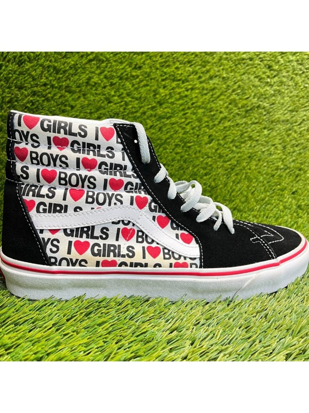 Vans Sk8-Hi I Heart Mens Size 11 Black White Red Athletic Skate Shoes Sneakers